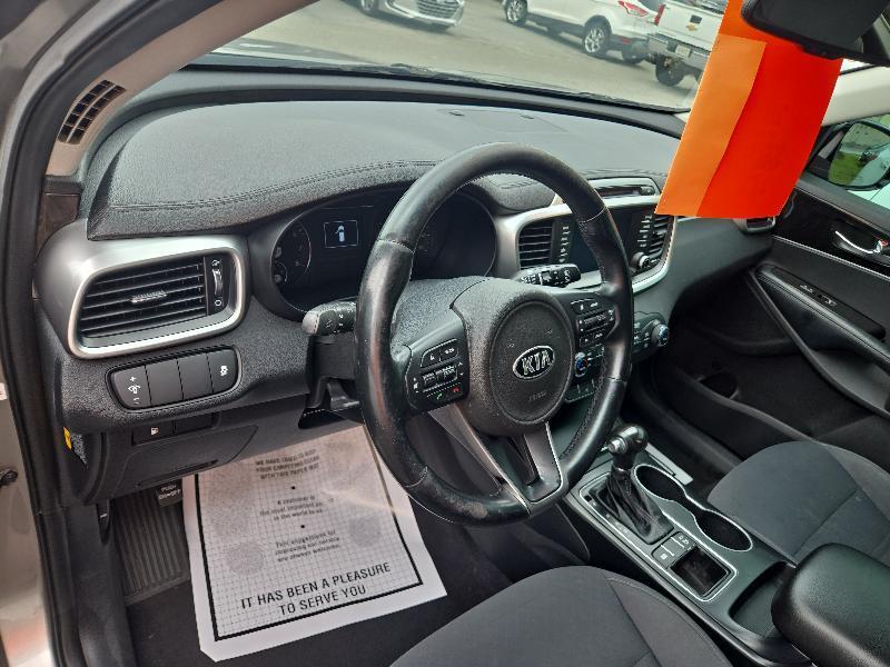 Kia Sorento L 2WD 2017