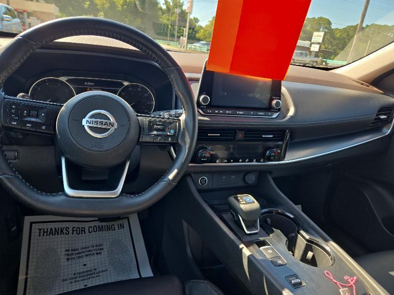 Nissan Rogue SV 2021