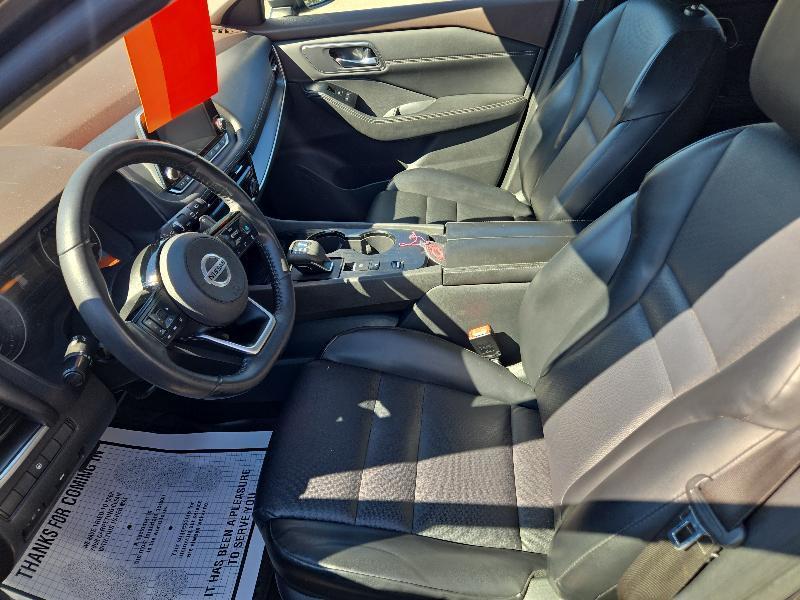 Nissan Rogue SV 2021