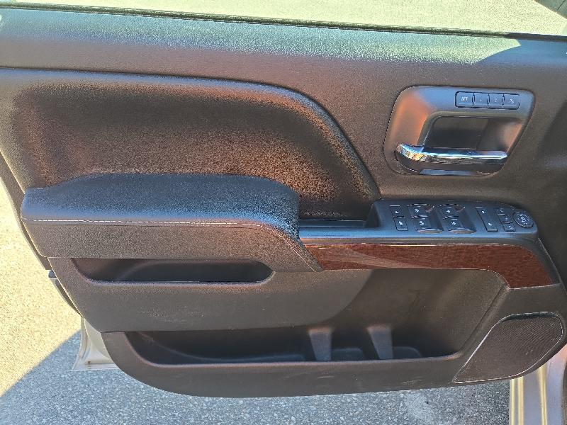 GMC Sierra 1500 SLT Crew Cab Short Box 4WD 2017