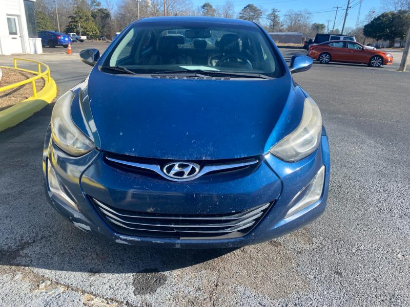 Hyundai Elantra SE 6AT 2015
