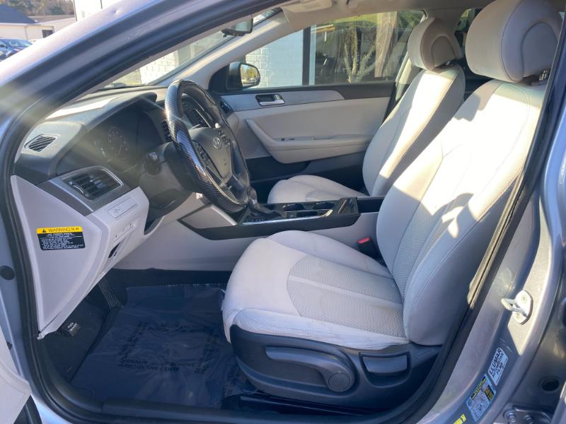 Hyundai Sonata SE 2016