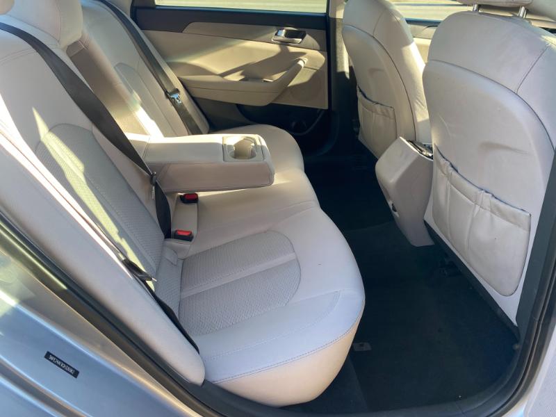 Hyundai Sonata SE 2016