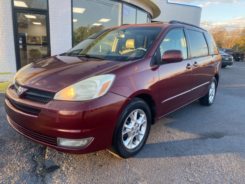 Toyota Sienna XLE 2005