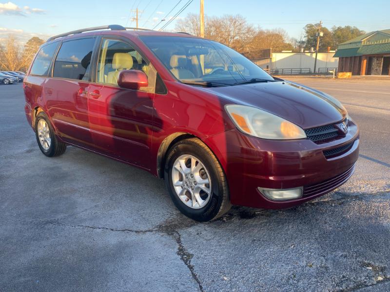 Toyota Sienna XLE 2005