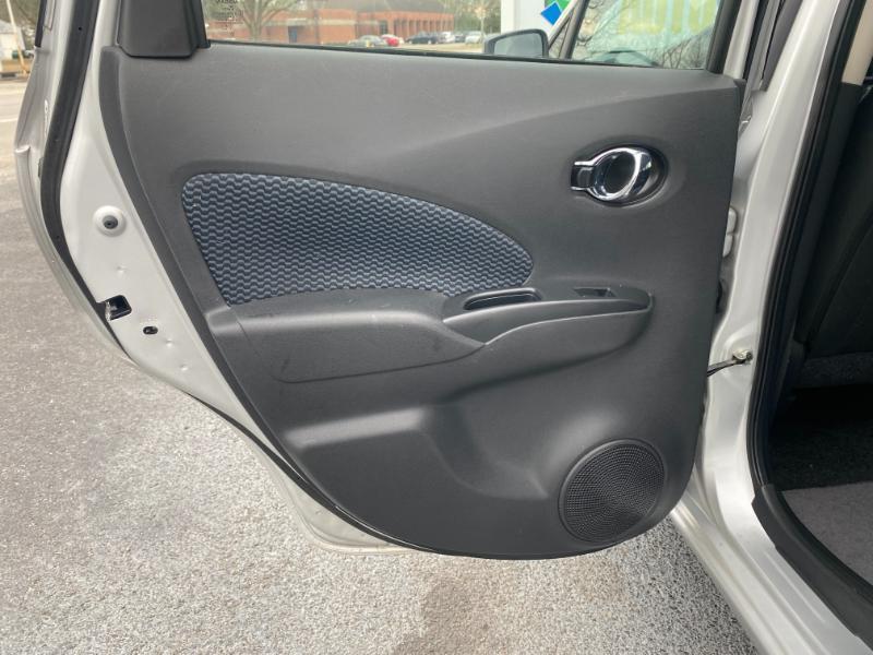 Nissan Versa Note SV 2018