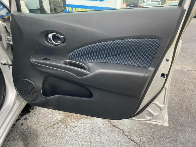 Nissan Versa Note SV 2018