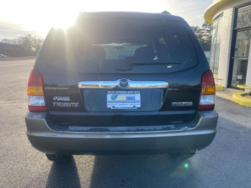Mazda Tribute LX 2004
