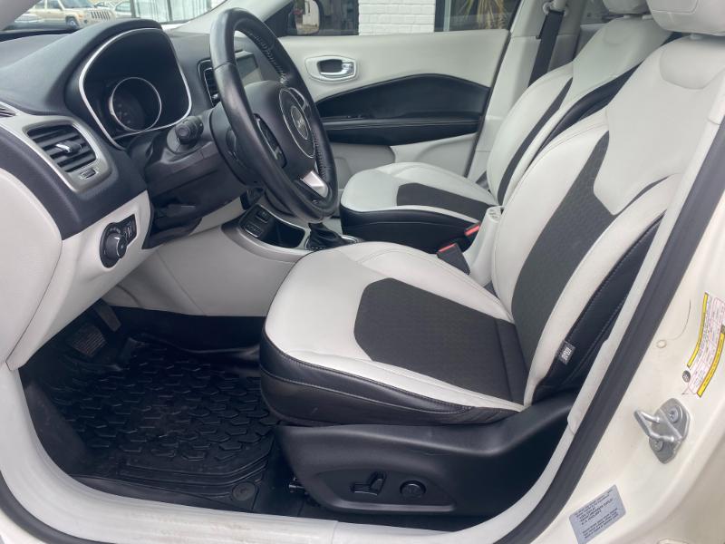 Jeep Compass Sport FWD 2017 Jeep Compass Sport FWD 2017