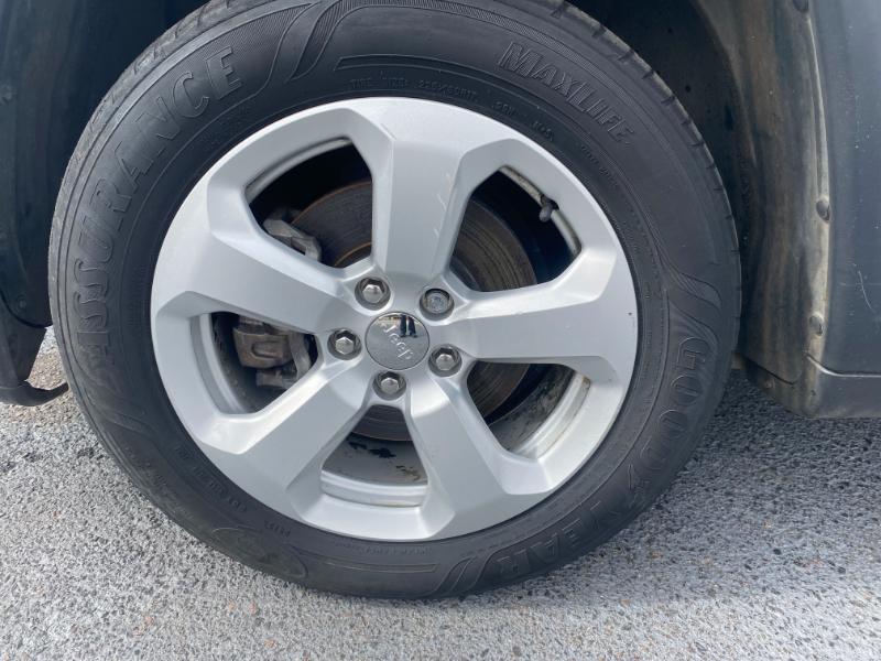 Jeep Compass Sport FWD 2017 Jeep Compass Sport FWD 2017