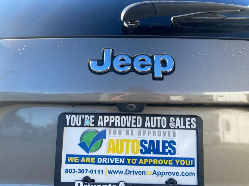 Jeep Cherokee Latitude FWD 2019