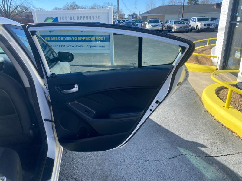 Kia Forte LX 6M 2018