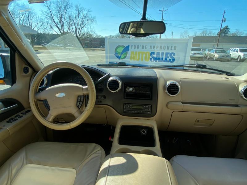 Ford Expedition Eddie Bauer 4.6L 2WD 2004