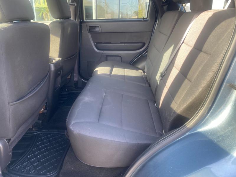 Ford Escape XLT FWD 2012