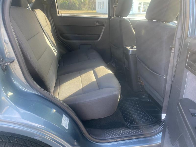 Ford Escape XLT FWD 2012