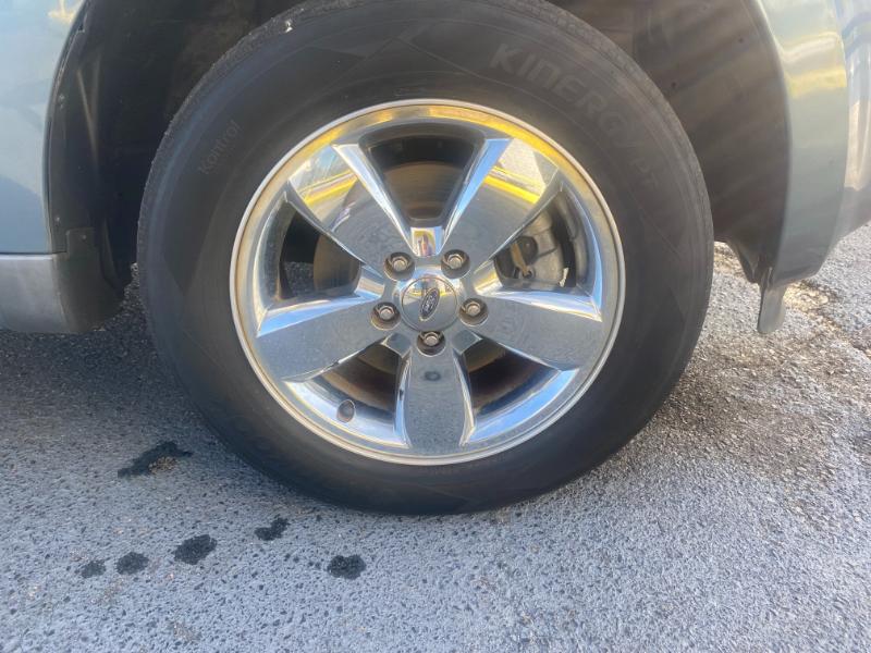 Ford Escape XLT FWD 2012