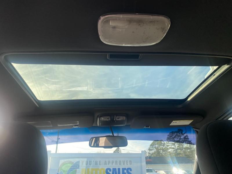 Ford Escape XLT FWD 2012