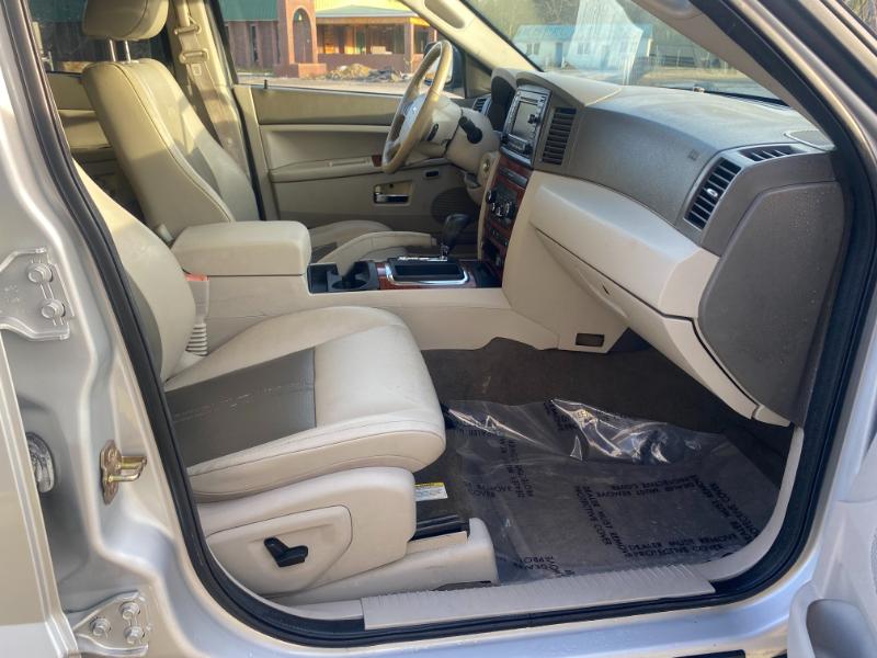 Jeep Grand Cherokee Limited 2WD 2006