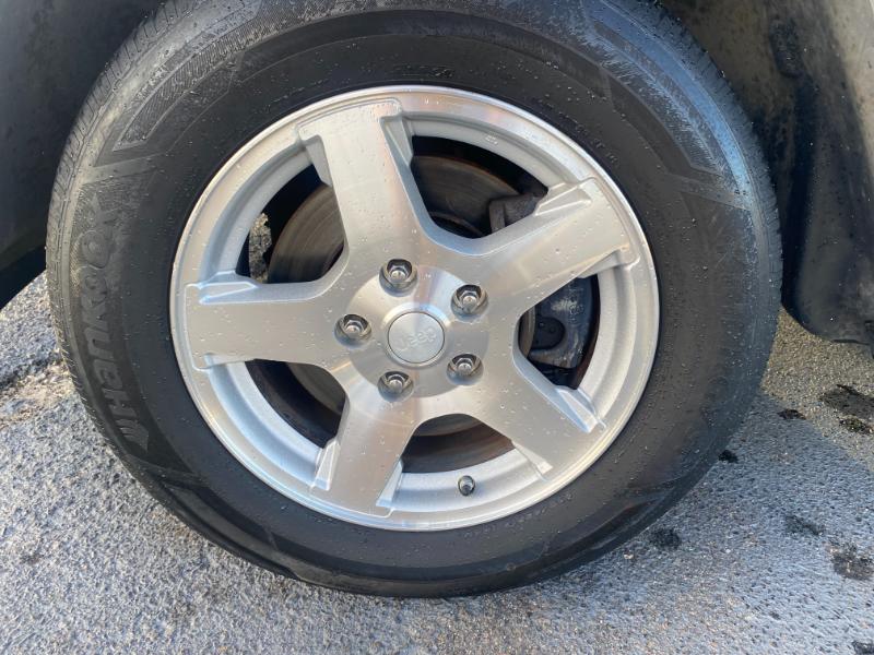 Jeep Grand Cherokee Limited 2WD 2006