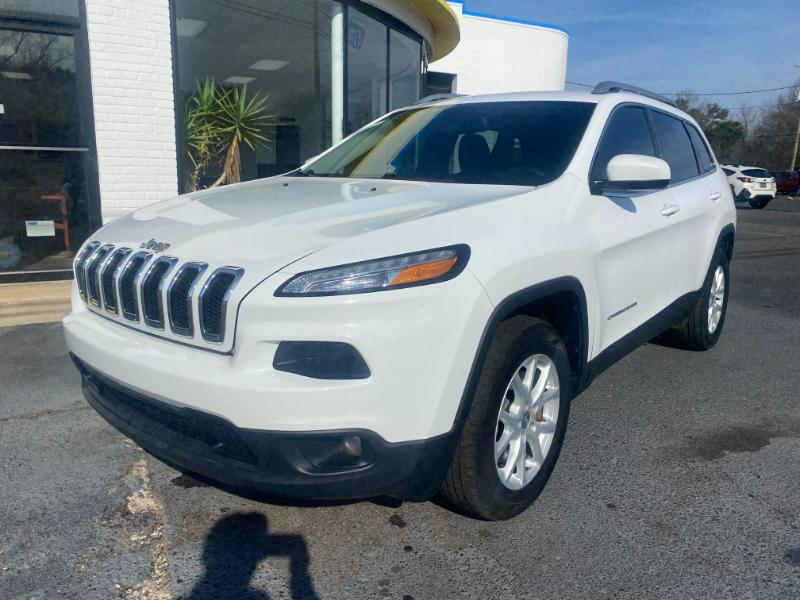 2018 Jeep Cherokee Latitude's photo