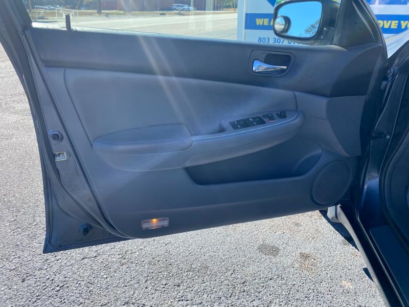 Honda Accord EX Sedan AT 2003