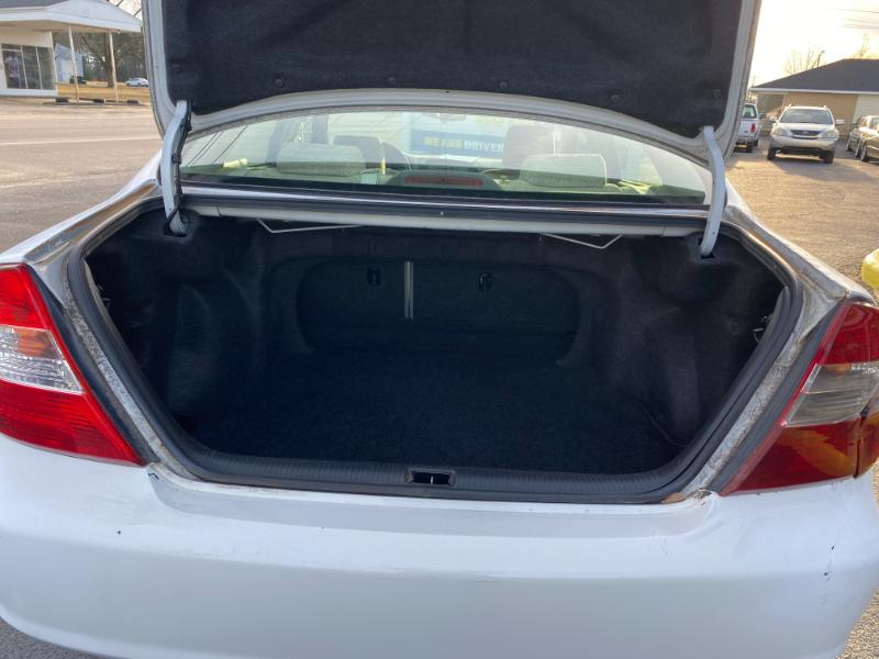 Toyota Camry XLE 2003