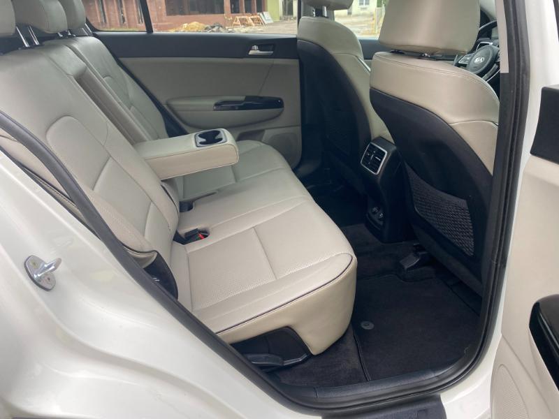 Kia Sportage EX FWD 2021