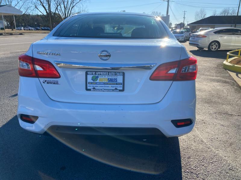 Nissan Sentra FE+ S 2016