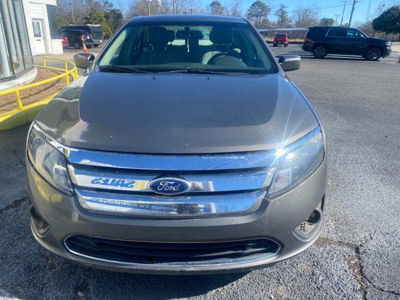 Ford Fusion I4 SE 2011