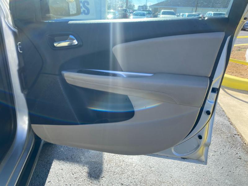 Dodge Journey SXT 2012