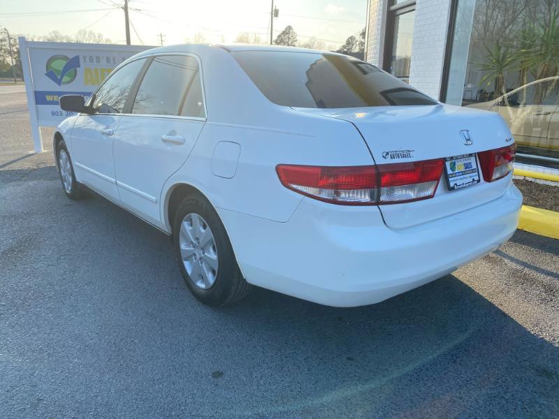 Honda Accord LX sedan AT 2003