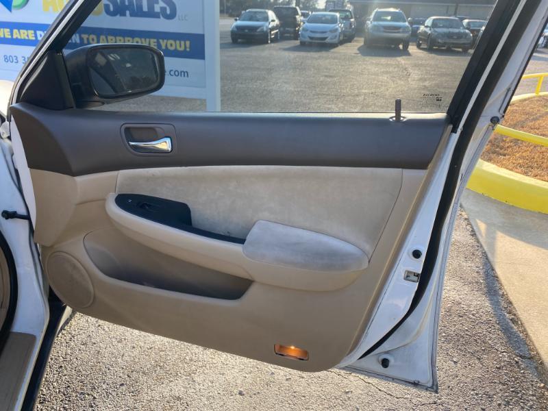 Honda Accord LX sedan AT 2003