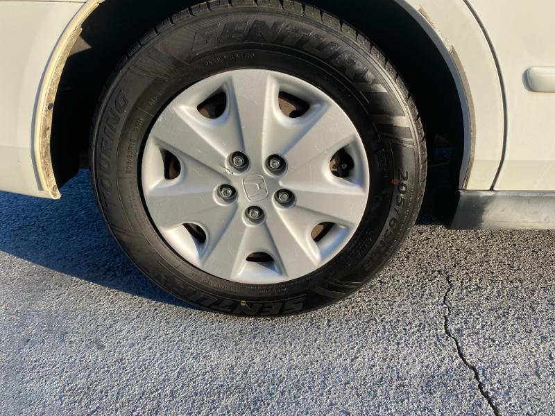 Honda Accord LX sedan AT 2003