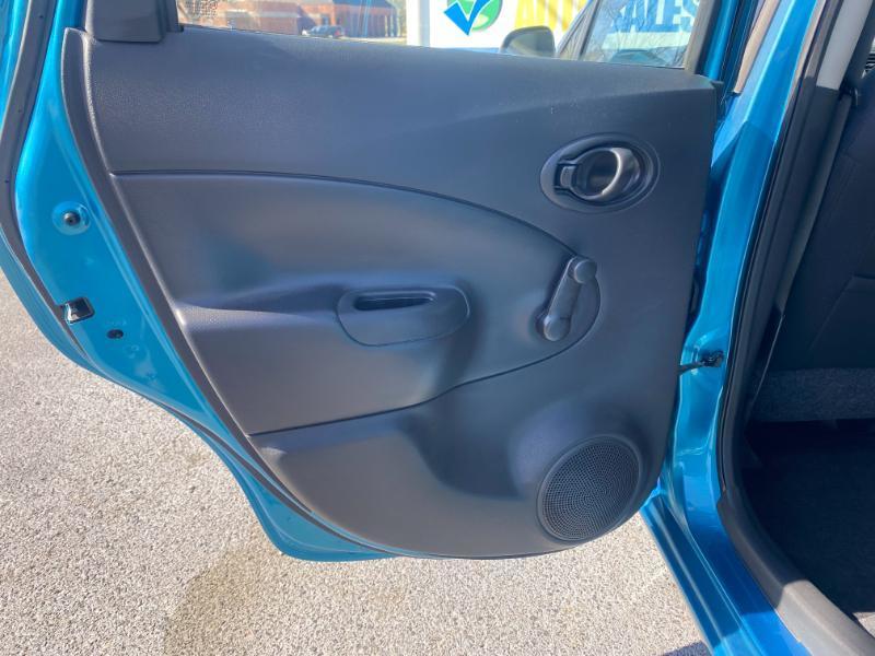 Nissan Versa Note S 2014