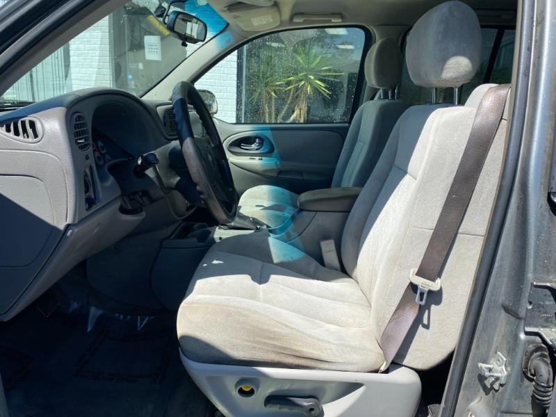 Chevrolet TrailBlazer LS 4WD 2005