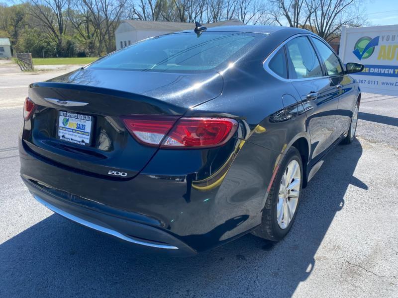 Chrysler 200 Limited 2015