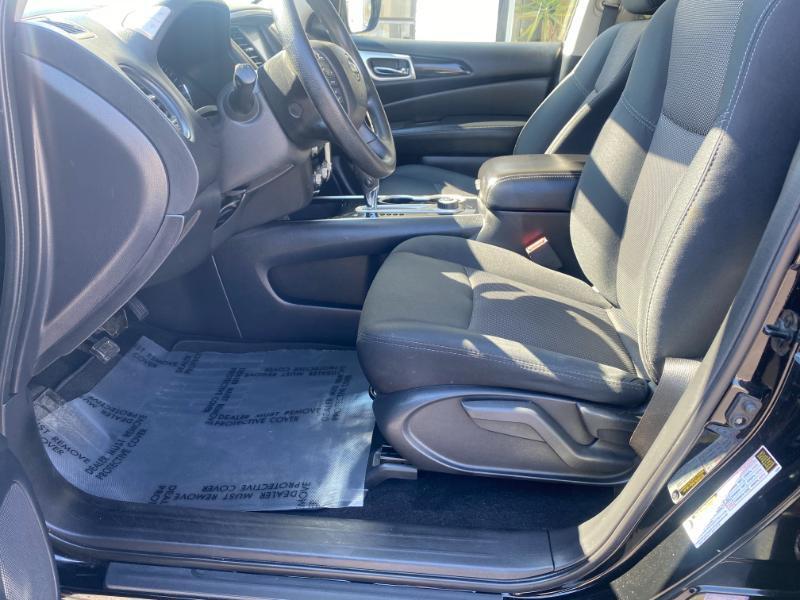 Nissan Pathfinder Platinum 4WD 2018