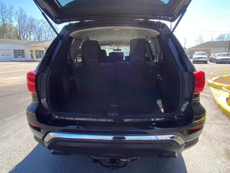 Nissan Pathfinder Platinum 4WD 2018