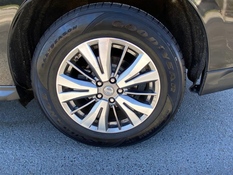 Nissan Pathfinder Platinum 4WD 2018