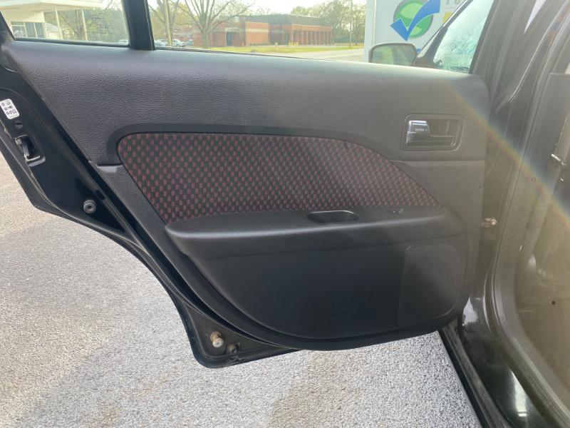 Ford Fusion V6 SE 2007