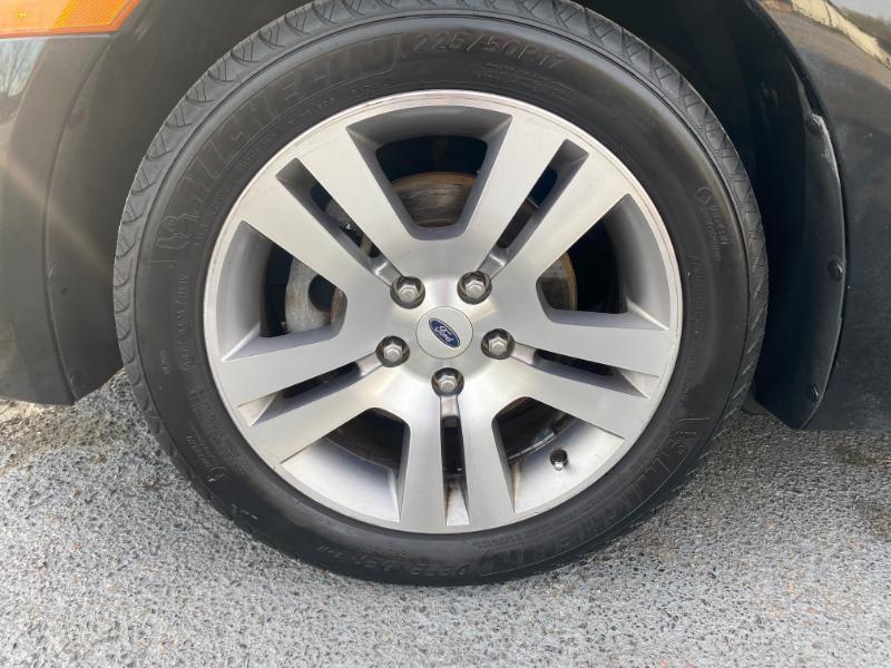 Ford Fusion V6 SE 2007