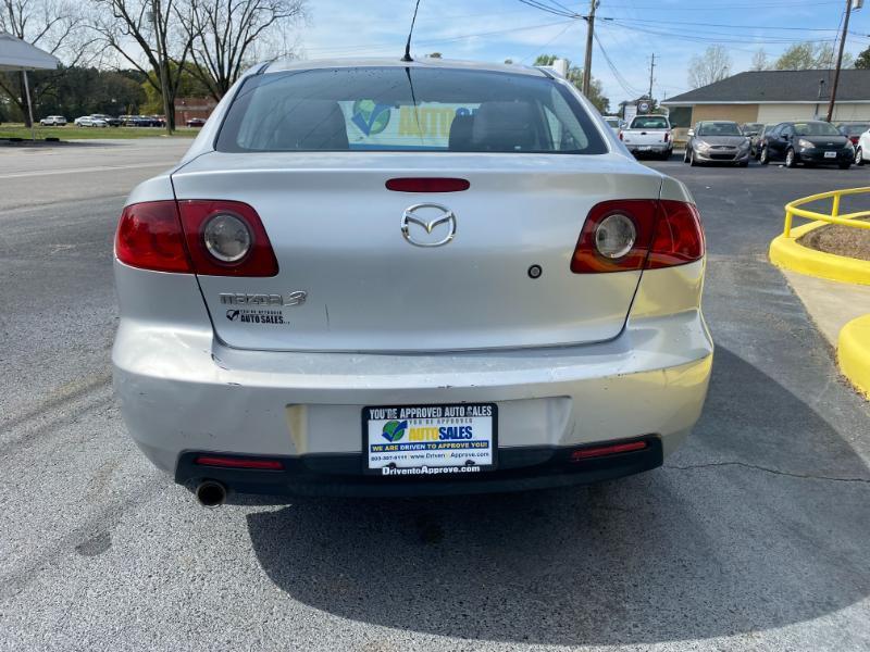 Mazda MAZDA3 i 4-door 2006