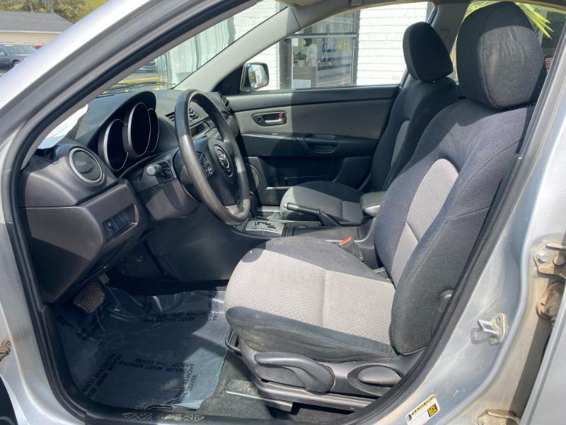 Mazda MAZDA3 i 4-door 2006