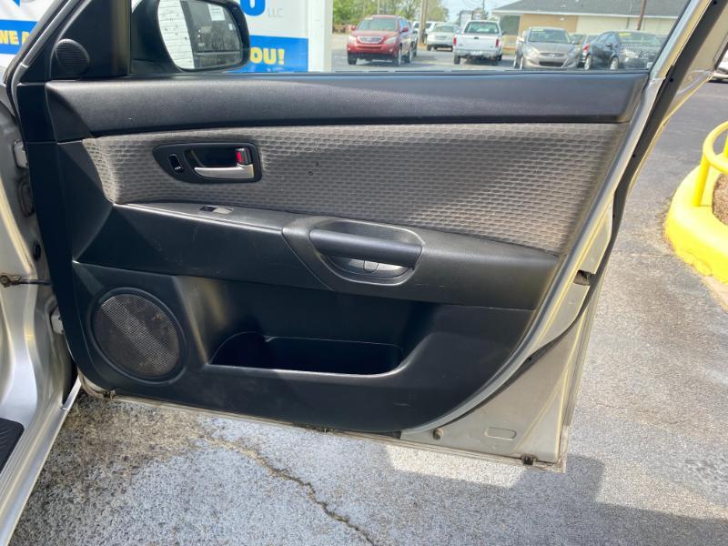 Mazda MAZDA3 i 4-door 2006