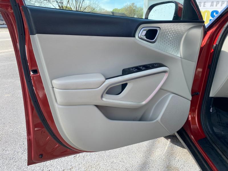 Kia Soul LX CVT 2023