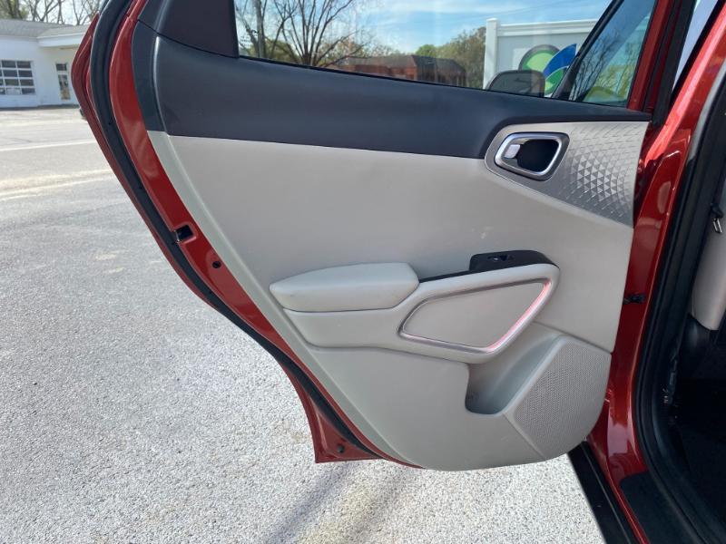 Kia Soul LX CVT 2023