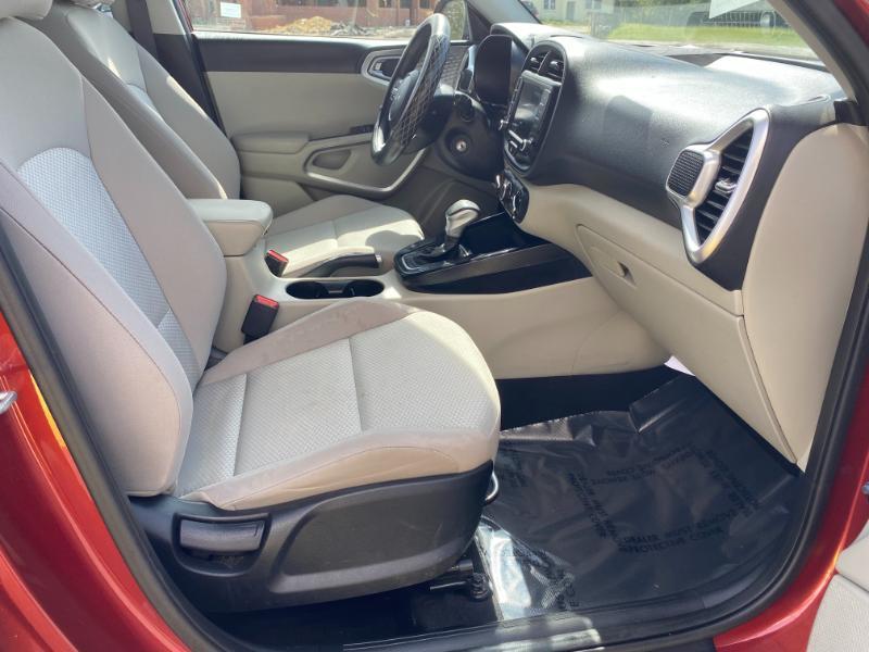 Kia Soul LX CVT 2023