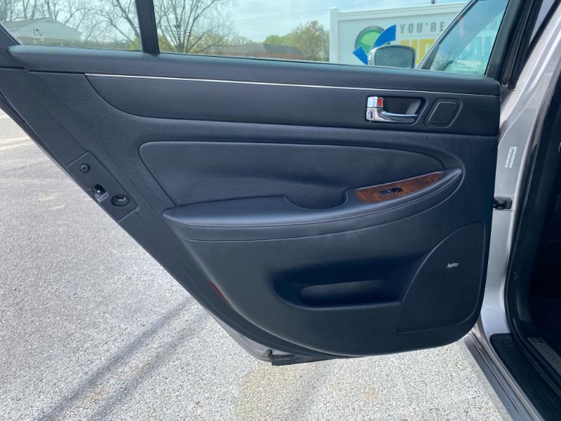 Hyundai Genesis 3.8L 2010