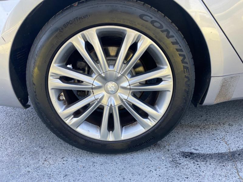 Hyundai Genesis 3.8L 2010