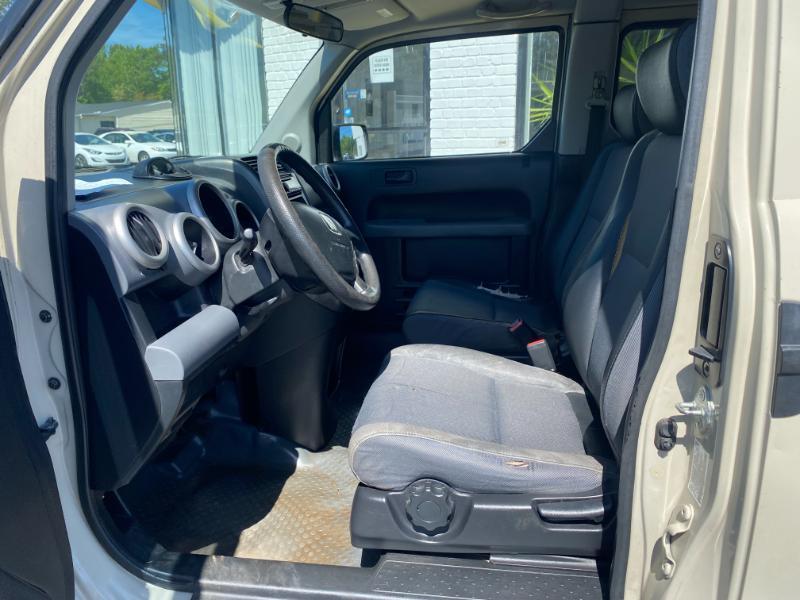 Honda Element LX 2WD 4-spd AT 2005